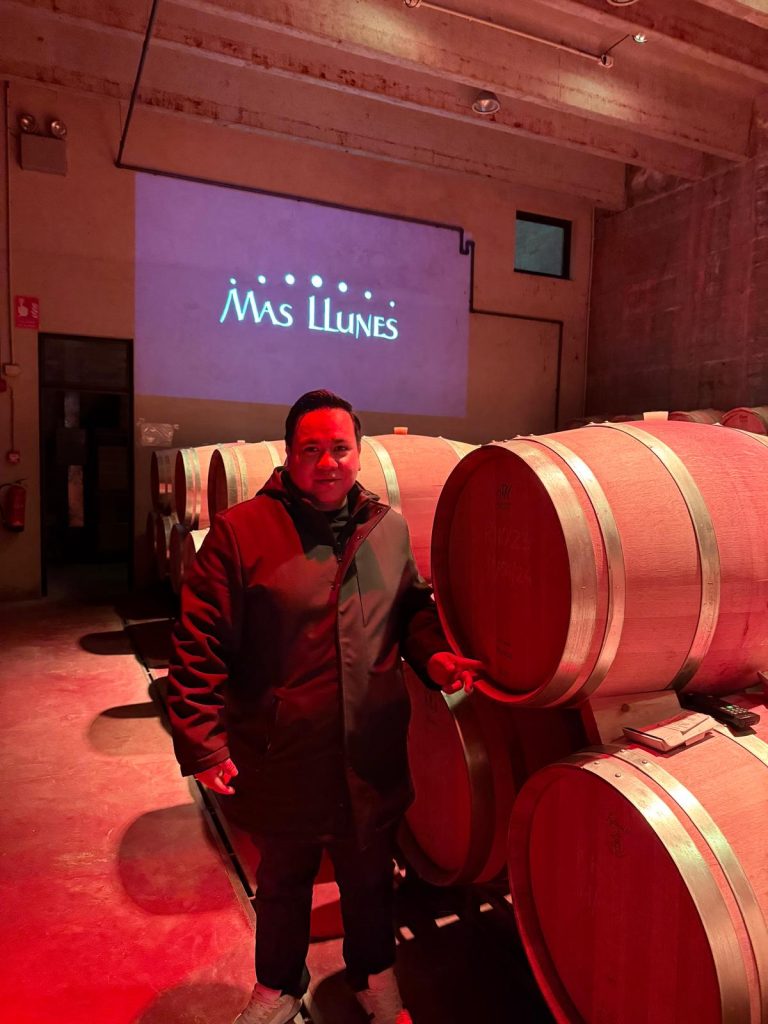 joel visitando mas llunes