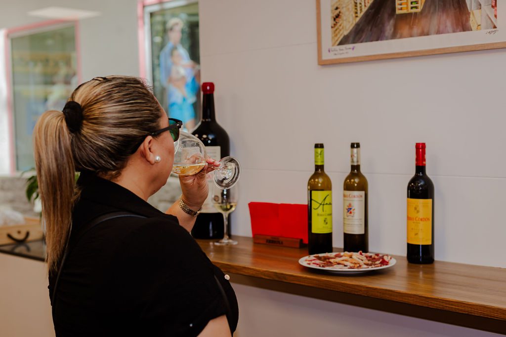 %Errioxa tienda de vinos en figueres% Vive una experiencia de vino unica en Figueres